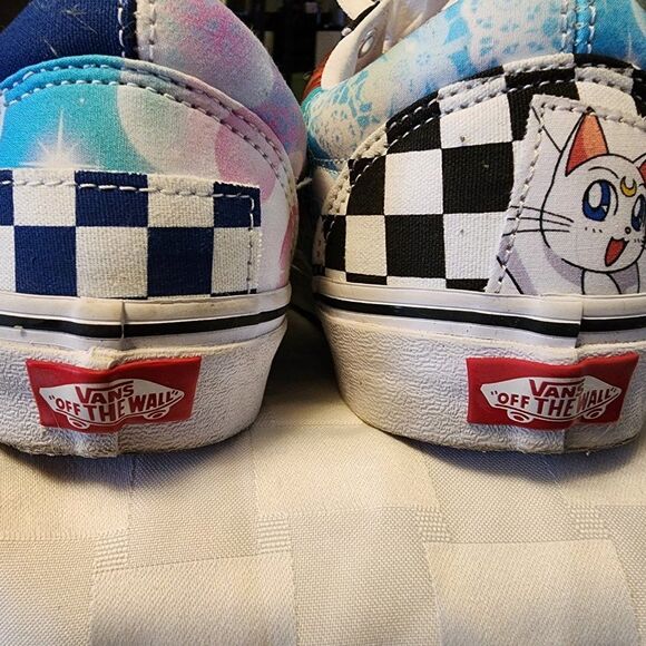 Vans X Pretty Guardian Sailor Moon Old Skool Patchwork, size 9.5 - Picture 4 of 6